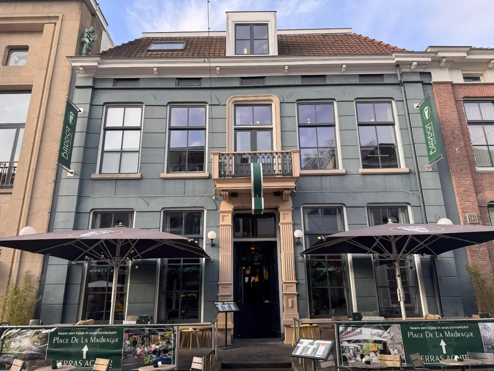 Bardot voor de werkzaamheden